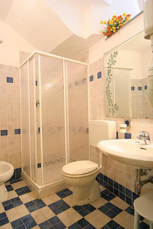 Francamaria Rooms Vernazza Quarto foto